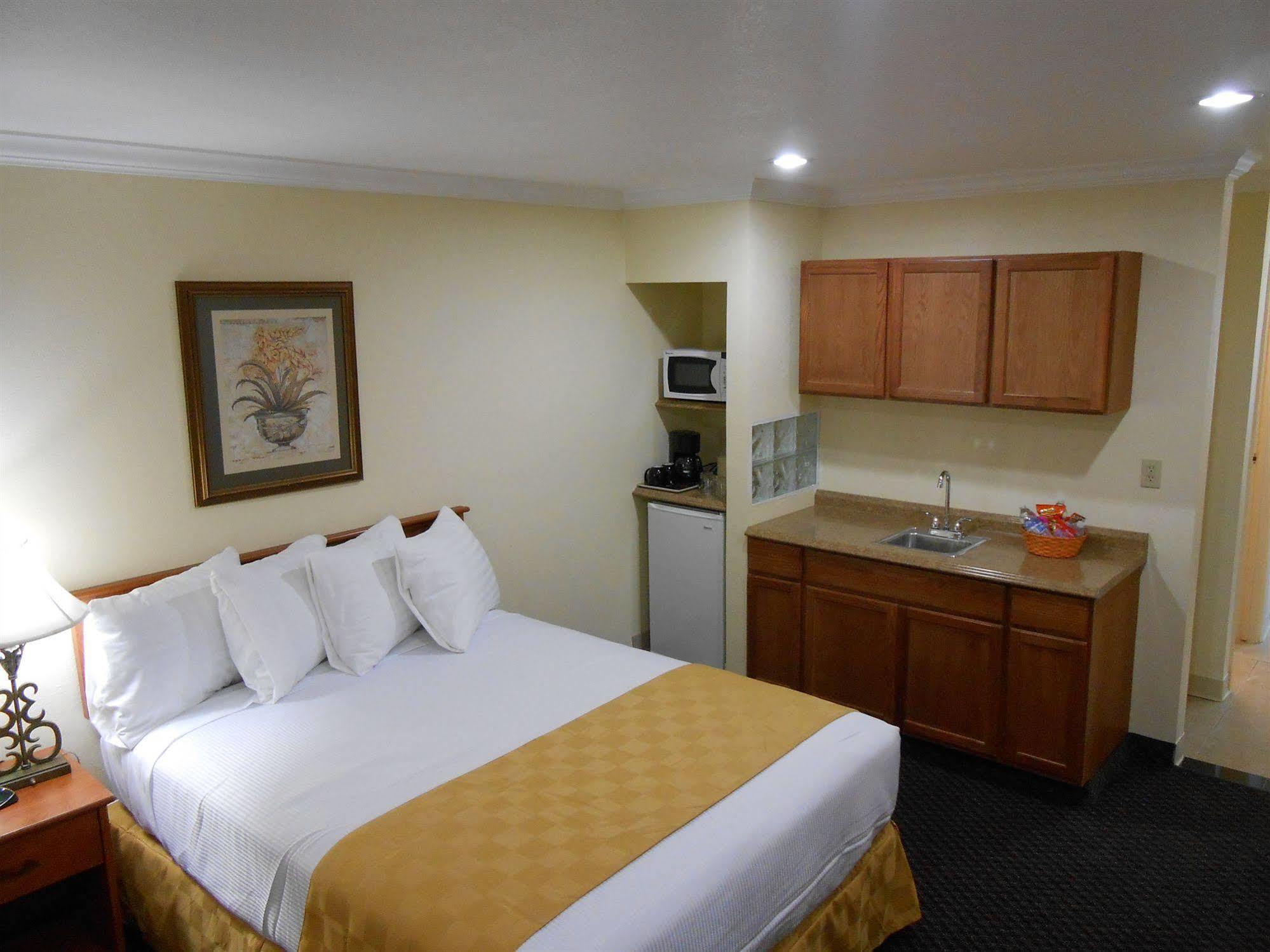 Best Inn & Suites Buena ParkBuena Park  Kültér fotó
